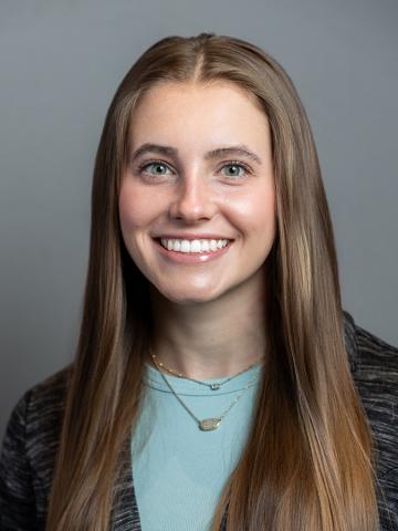 Portrait of Bethany Bradshaw